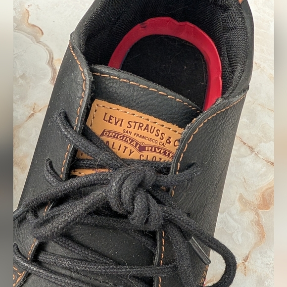Levi's Black Casual  Men's Shoes Size 9 - Picture 11 of 11